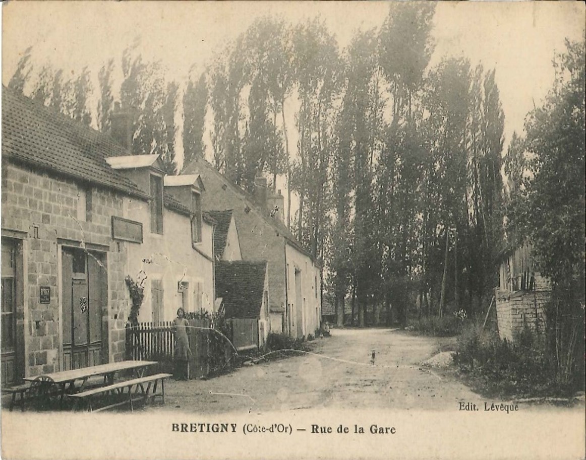 Rue de la Gare Bretigny